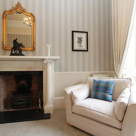 Escape To Edinburgh @ Albyn Place Εξωτερικό φωτογραφία